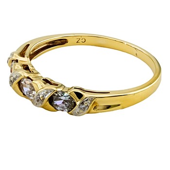 9ct gold Cubic Zirconia 3 stone Ring size R